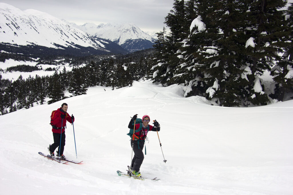 students xc skiing